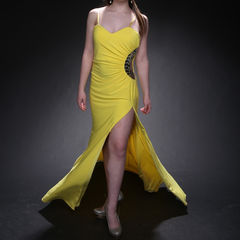 Hailey Logan By Adrianna Papell Yellow Gown
